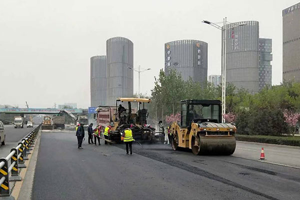 濟南壓路機出租